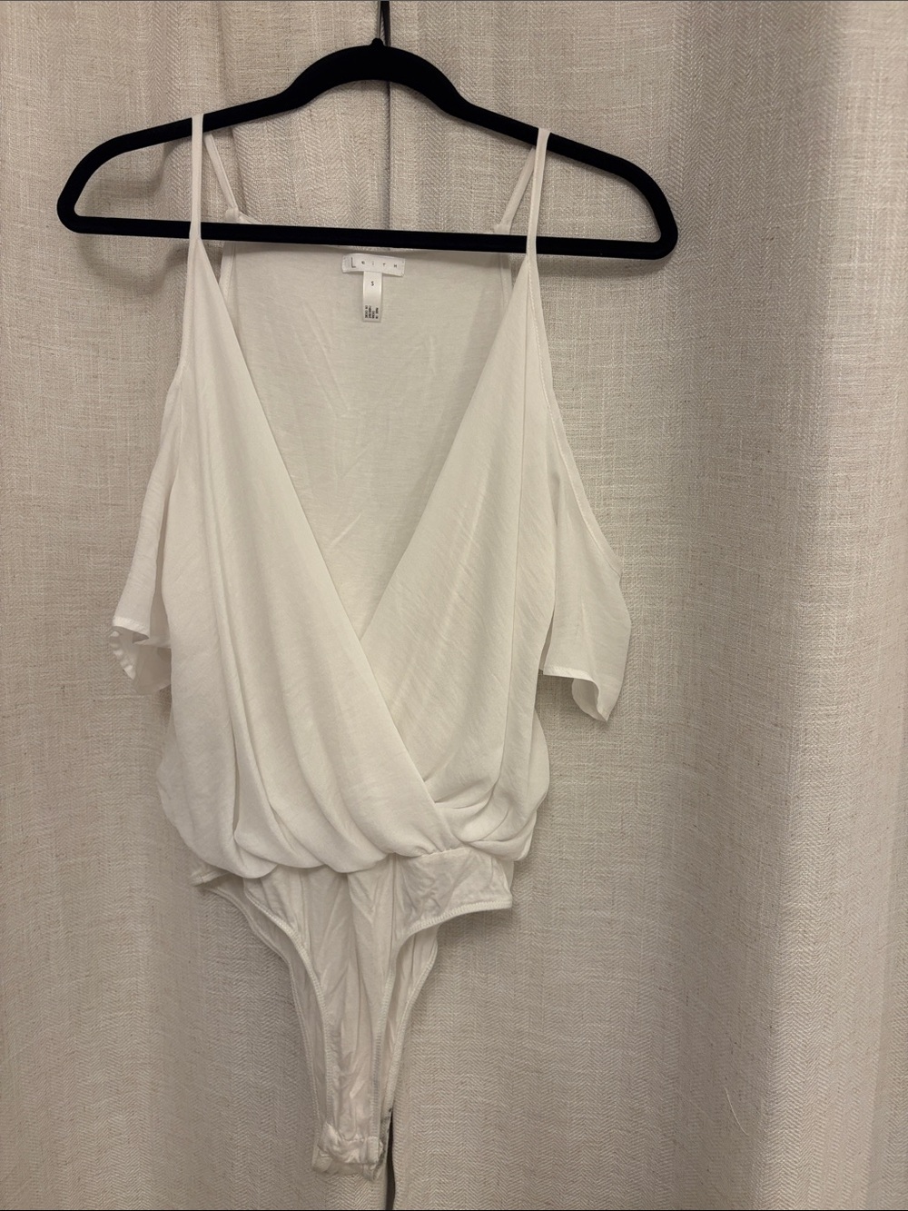 Leith White Cold-Shoulder Surplice Bodysuit